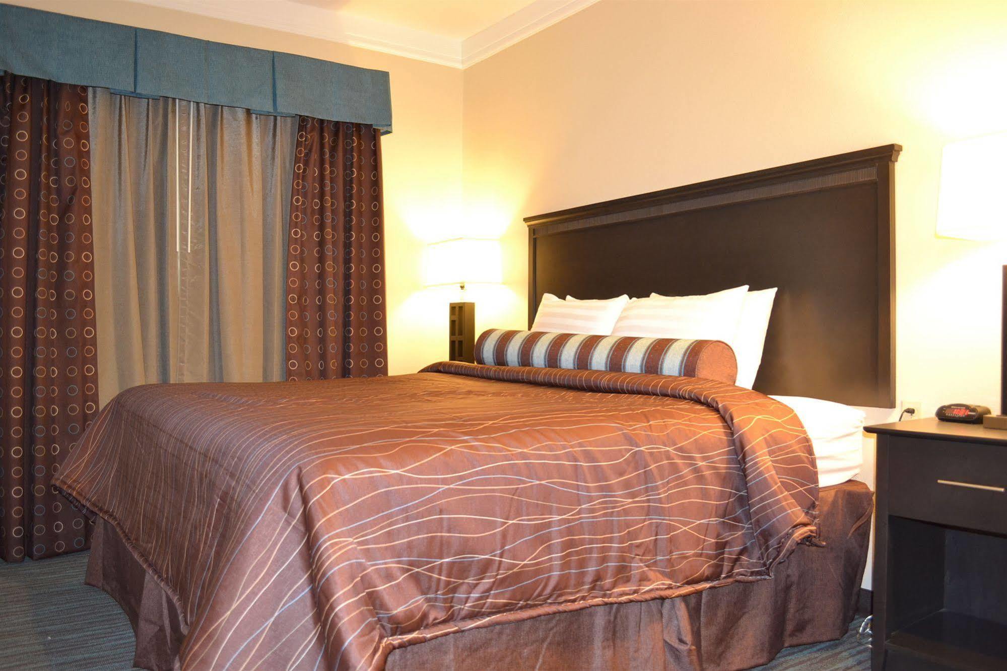 Red River Inn And Suites Thackerville Bagian luar foto